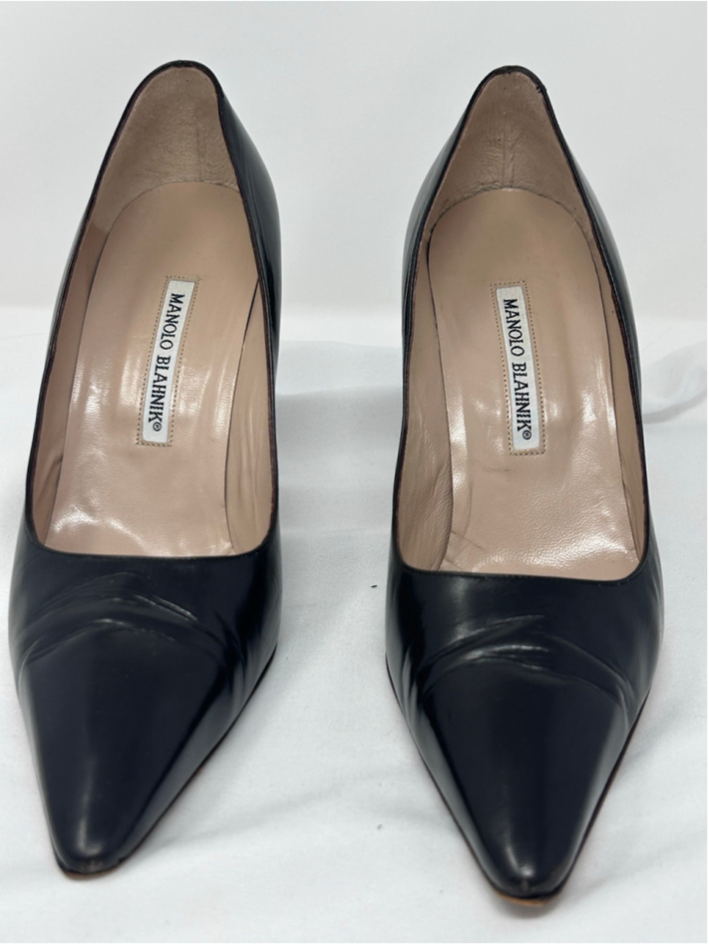 Manolo Blahnik Black Leather Pointed Toe Gold Heel Pumps EU 40 US 9.5 - Picture 4 of 8